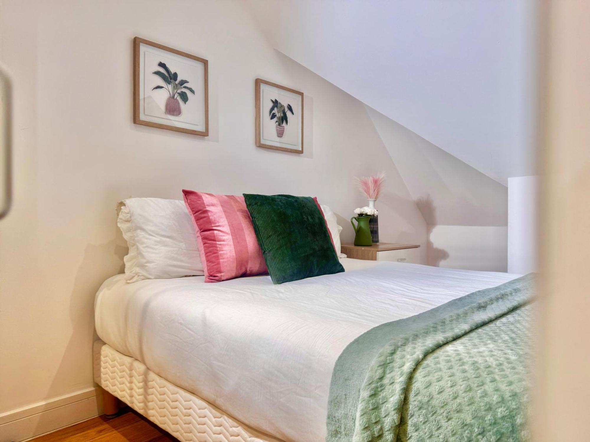 En-Suites With Free Parking 30Min To Central London Exterior photo